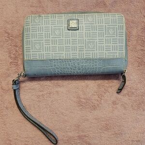 Anne Klein Wrislet Wallet